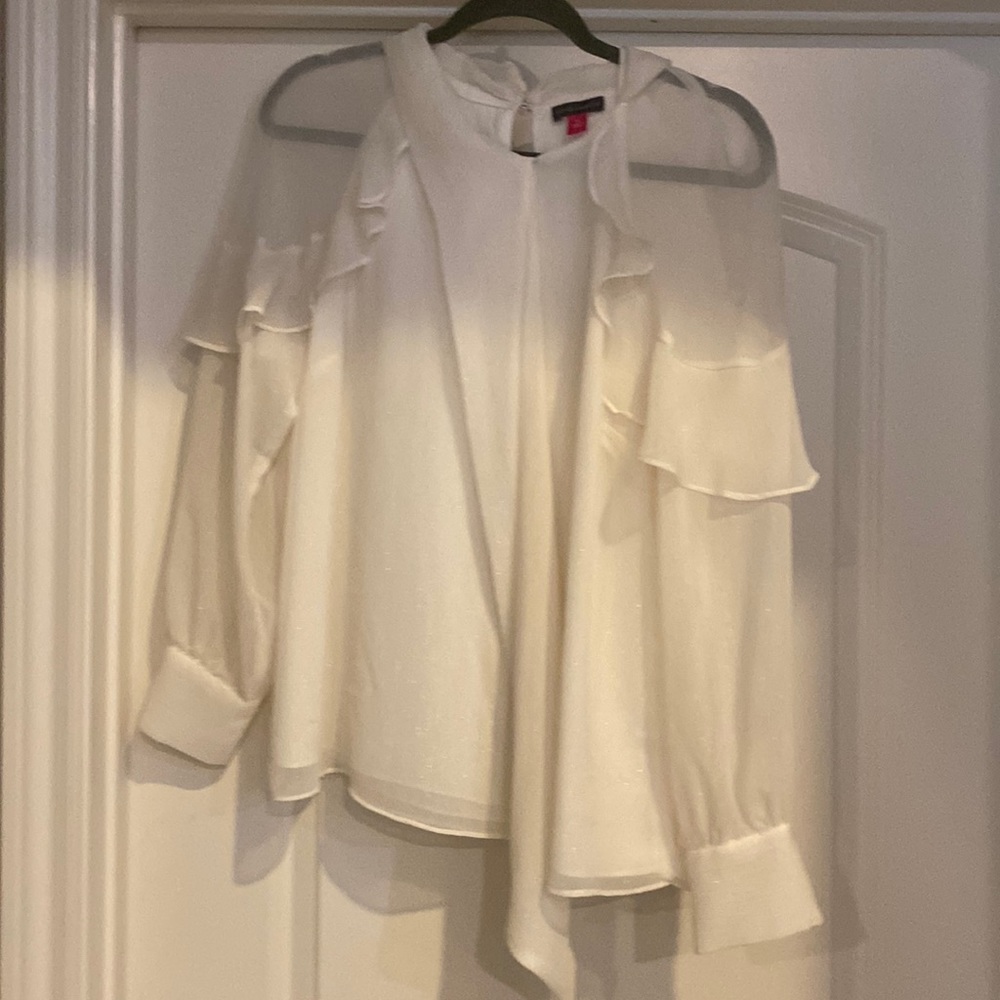 Vince Camuto- Off White Blouse